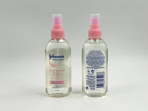 Wholesale Body Care Oil Spray by Johnson's – 150ml Greek origin with almond and soy oil, available in Lebanon for bulk supply.