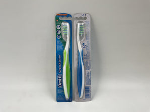 Oral-B CrossAction Toothbrush Medium 2pcs - Tawreed Pro