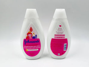 Wholesale Shiny Drops Kids Conditioner by Johnson's â€“ 500ml European origin formula for soft, shiny hair, available in Lebanon for bulk supply.